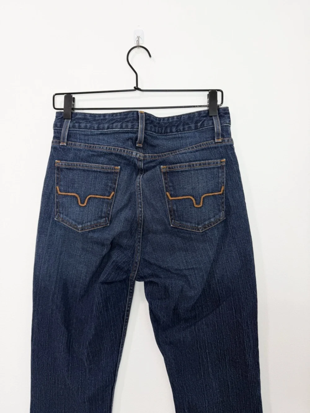 Kimes Ranch Jennifer Medium Wash Jeans Flare Leg Size 6 34 - Picture 5 of 6